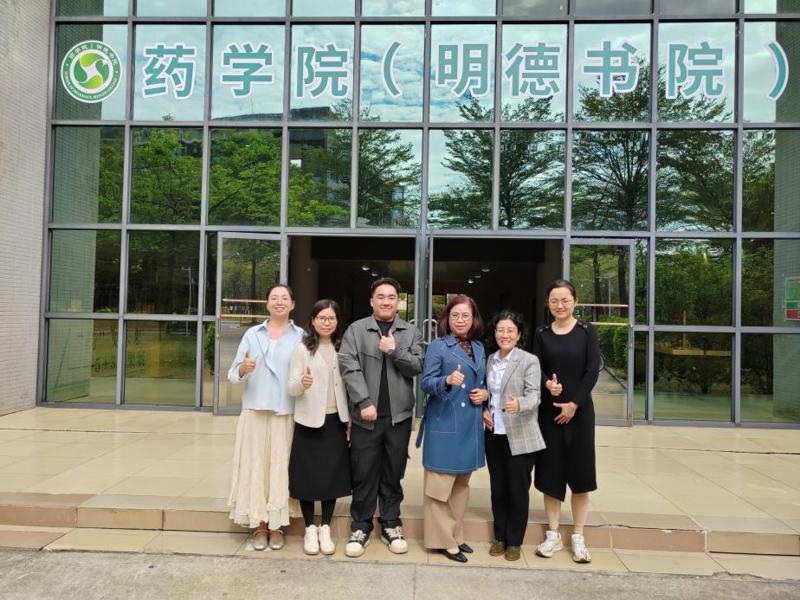 5dfb885fd3913f9aa7ea97c8392c1498