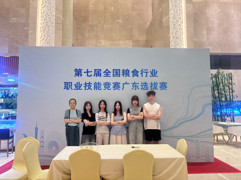 dbc90cb822b595f9d34b52ce4a1b7f7