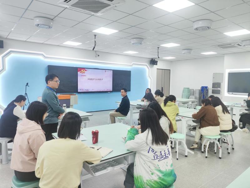 d0bdc5c90440e2b800fe5b2797e0a12