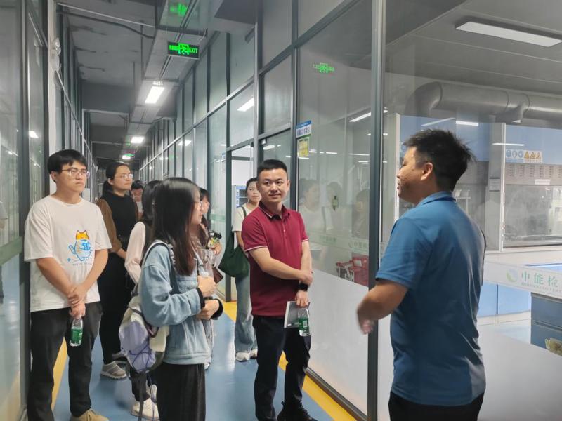 69ab6277099a84733fa66c14df448175