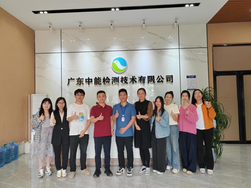 384ef1c8ceee60b549bf54c7e3c30513