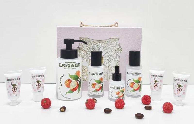 阶段二：荔枝核多糖系列护肤品