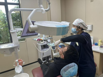 访企拓岗 ｜我院领导带队赴国信口腔开展校企合作洽谈共探产教融合新路径