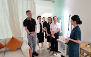 访企拓岗 | 李峻校长一行赴上玥健康走访交流，关怀一线驻企师生