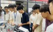 新生入学教育 | “机”智对话 趣探未来——工业机器人专业新生入学教育