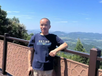 教师好榜样丨郭武：在创新的赛道上做学生最坚实后盾