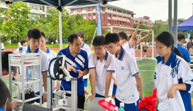 点亮科学梦想｜科技体验赋能中小学科普行动 —走进清远市第一中学