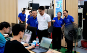 党委书记黄志泉深入智能制造学院（弘毅书院）开展调研