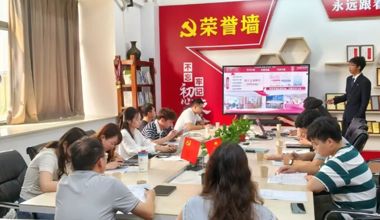 以榜样之光筑青春标杆｜智能制造学院（弘毅书院）2025-2026学年国家奖学金答辩评审会